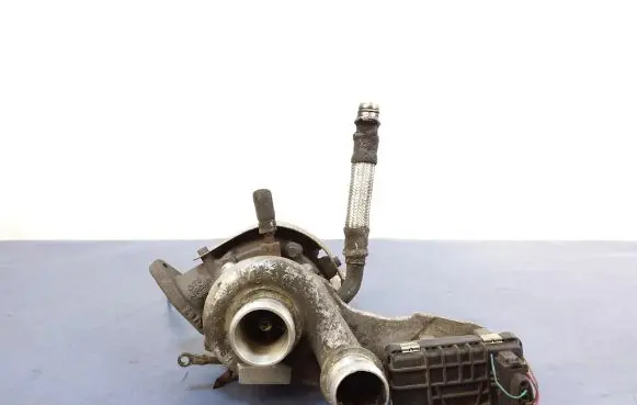Audi A8 S8 D3 4E Turbo system vacuum part 057145722J