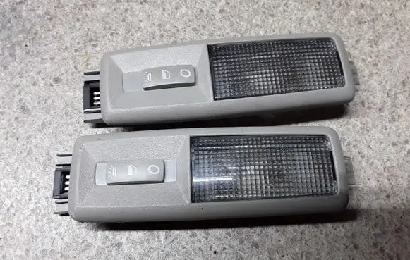 Renault Espace - Grand espace IV Rear seat light 8200023775
