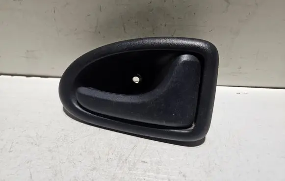 Renault Clio II Front door interior handle 7700415975 96012101