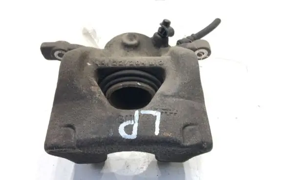 BMW 2 F45 Front brake caliper
