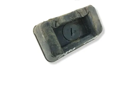 Mercedes-Benz C W203 Jacking socket point A2039970186
