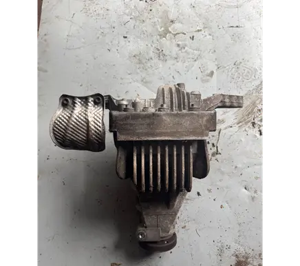 Porsche Macan (95B) Rear differential 4460310347 201200152 95B525015J