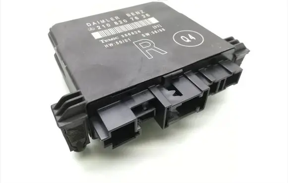 Mercedes-Benz C W202 Door control unit/module 2108207626 356826