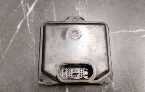 Audi A3 S3 8V Xenon control unit/module 8S0907397