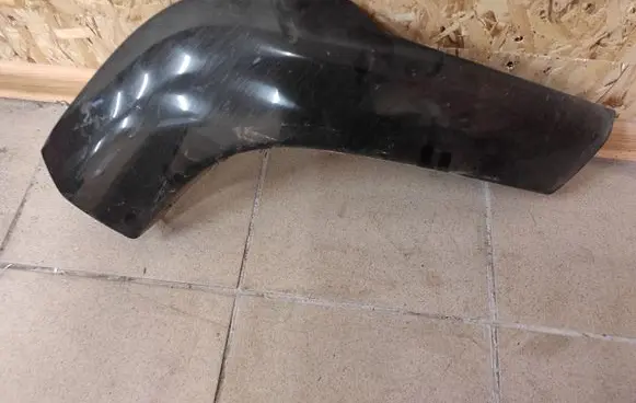 Jeep Cherokee Rear fender molding trim G46426 C20400 5GF32TRM