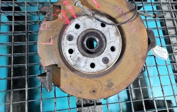 Peugeot 508 Front wheel hub spindle knuckle IMPRK1385533