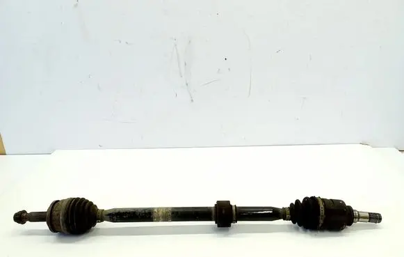 Toyota Auris E180 Front driveshaft 