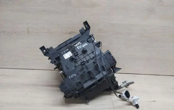 Toyota Yaris Heater blower radiator 