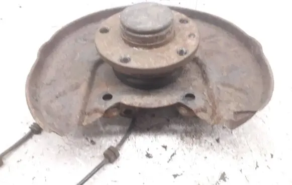 Alfa Romeo 156 Rear wheel hub spindle/knuckle 