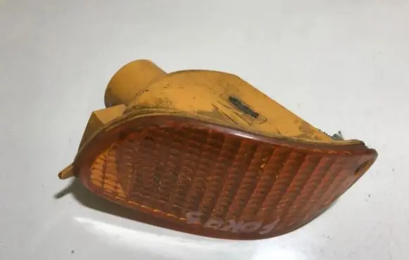 Ford Focus Front indicator light xs4x13369a xs4x-13369-a