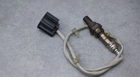 Mazda 3 I Lambda probe sensor SMCAZ601 06F094740