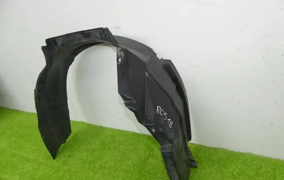 Fiat 500L Front wheel arch liner splash guards 52007398