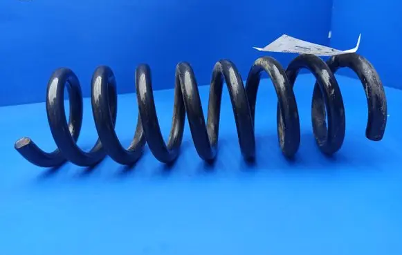 Mercedes-Benz C W204 Rear coil spring