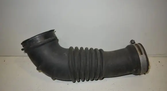 Mazda CX-7 Air intake hose/pipe R2AX13221