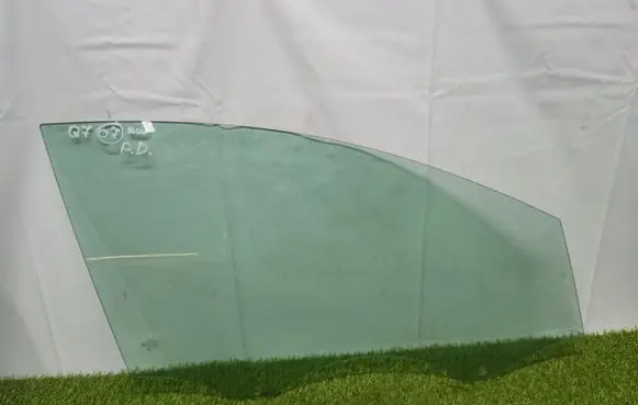 Audi Q7 4L Front door window glass four-door 4L0845201 43R001582