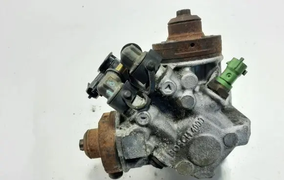 Volvo XC60 Fuel injection high pressure pump 31272896
