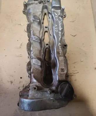 Rocker cam cover