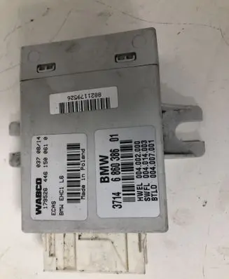 BMW 5 F10 F11 Air suspension control unit module (rear) 6860386 686038601