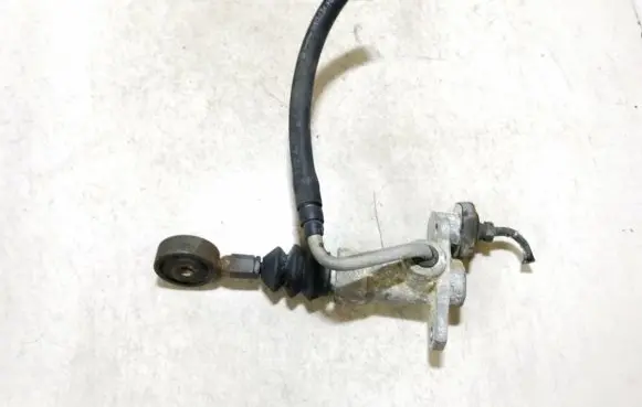 Clutch master cylinder