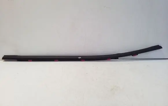 KIA Stonic Rear door glass trim molding 