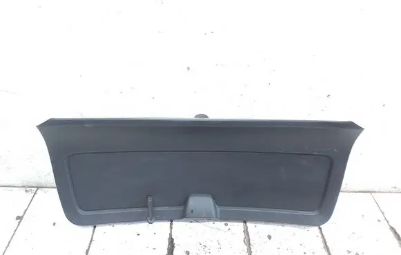 Skoda Octavia Mk3 (5E) Tailgate/boot lid cover trim 5E9867975