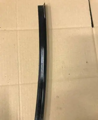Mini One - Cooper Clubman R55 Rear side glass trim 7146099