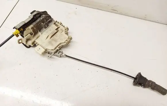 Audi A5 8T 8F Rear door lock 8K0839016C 8K0.839.016.C