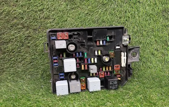 Buick Encore I Power management control unit 42624875