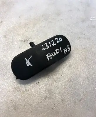 Audi A5 Sportback 8TA Windshield washer spray nozzle 8t0955987