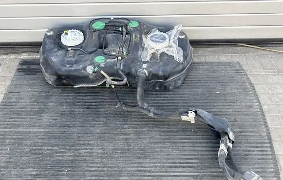 Subaru Outback (BT) Fuel tank 42081AN00A 2023101105062A