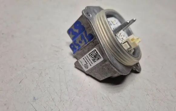 Volkswagen Arteon LED ballast control module 90118049.BSP
