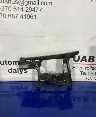 Volkswagen Golf VI Front bumper mounting bracket 5K0807723B
