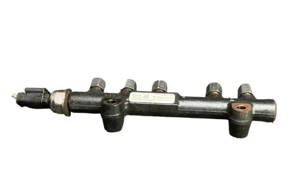 Peugeot 3008 I Fuel main line pipe 968475308002 120033304