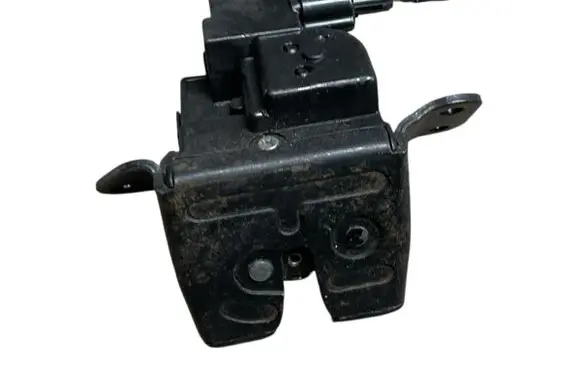 Hyundai i30 Tailgate/trunk/boot lock/catch/latch 812302L000