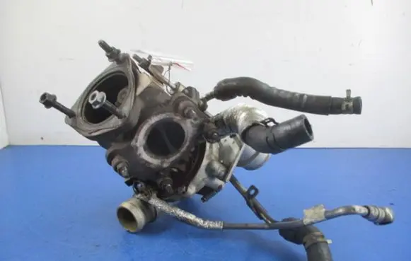 Peugeot 308 Turbo system vacuum part V760088380-01