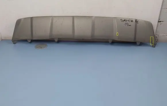 Front bumper lip