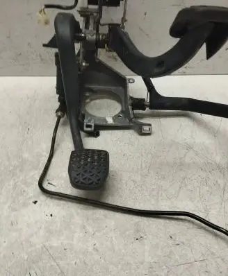 BMW 5 E39 Pedal assembly PA66GF30 1151586