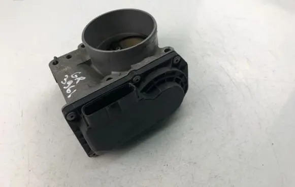 Volvo S80 Throttle valve 8677694