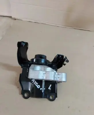 Toyota Aygo X Engine mount vacuum valve 