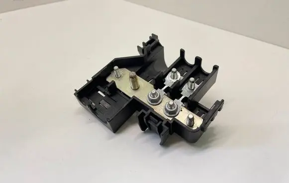 Audi A6 S6 C6 4F Fuse module 4F0941824