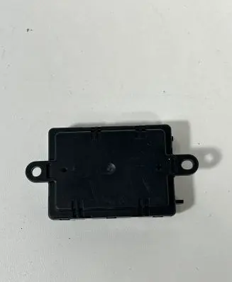 BMW 5 F10 F11 Other control units/modules 9338800 A0565596 901517410011