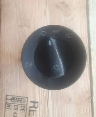 Volkswagen PASSAT B5 Light switch 1C0941531 04052030