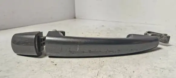 Peugeot 207 CC Front door exterior handle 96845224