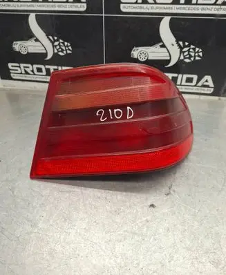 Mercedes-Benz E W210 Rear/tail lights A2108204464