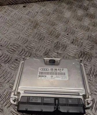 Volkswagen PASSAT B5.5 Engine control unit/module 038906019gf