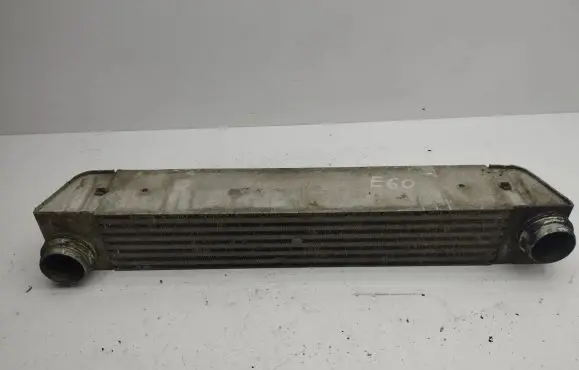 BMW 5 E60 E61 Intercooler radiator