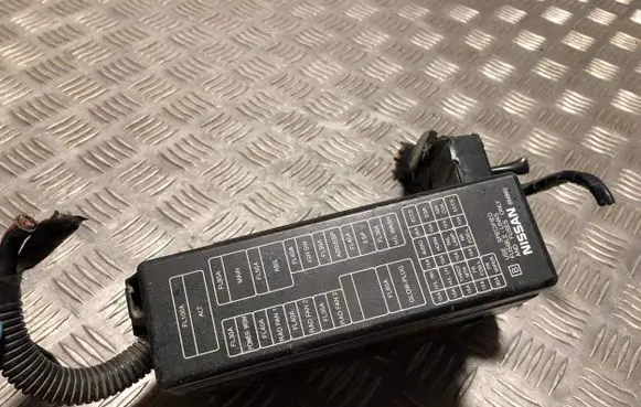 Nissan Almera N16 Fuse box set 71543266 24382AU010