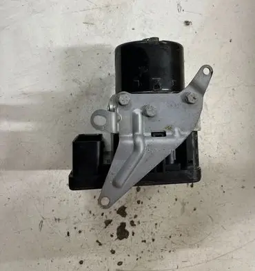 BMW 3 E90 E91 ABS Pump 6789301 10096008453