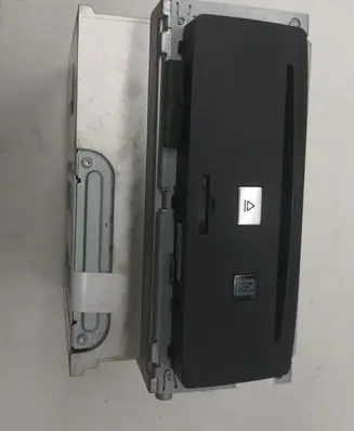 Mercedes-Benz S C217 Radio/CD/DVD/GPS head unit A2179008502