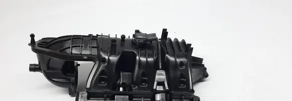 Volkswagen Polo VI Intake manifold 05C129711F